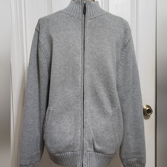 L.L. Bean zip up sweater 100 % cotton - Picture 2 of 10